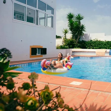 Frühstückspension Surfinn Algarve 3*